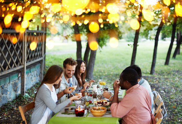 Lake County Homes: Outdoor Entertaining Made Easy